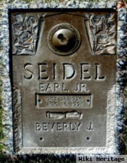 Earl Seidel, Jr