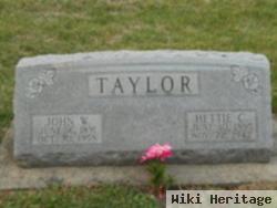 Hettie C Taylor