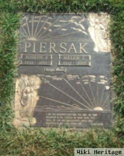 Joseph J Piersak