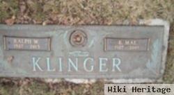 Ralph W Klinger