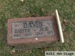 Easter Davis