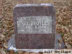 C Luster Broyles