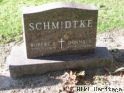 Donna Richards Schmidtke