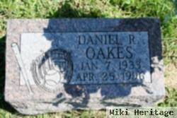 Daniel R. Oakes