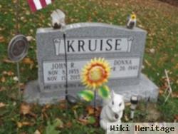 John R Kruise