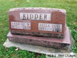 Della Jane Kidder