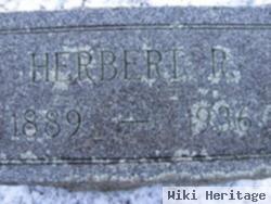 Herbert R Truesdale