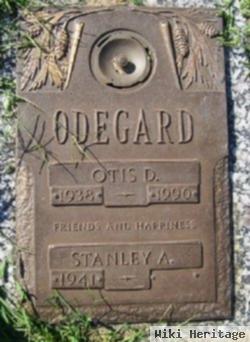 Otis D Odegard