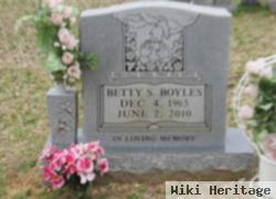 Betty S Boyles