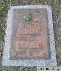 Mabel E Mack