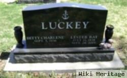 Lester Ray Luckey