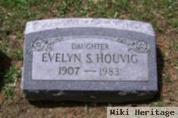 Evelyn Schneider Houvig