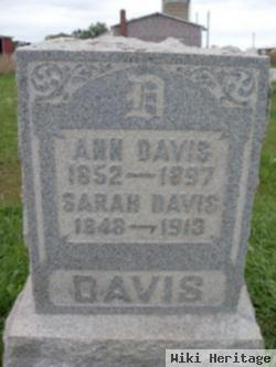 Sarah Davis