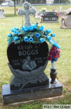 Kevin A Boggs