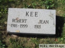 Robert J Kee