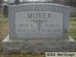 Davis R Moyer