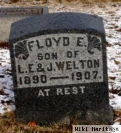 Floyd E Welton