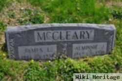 Alminnie J Mccleary