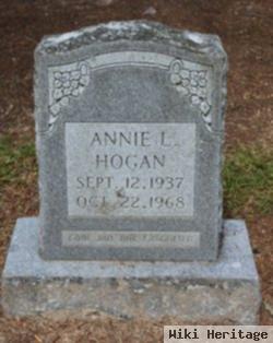 Annie L Hogan