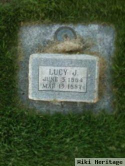 Lucy J Giles