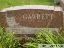 Howard F Garrett