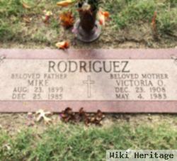 Maximiliano "mike" Rodriguez, Sr