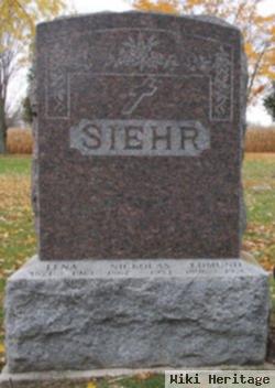 Edmund Peter Siehr