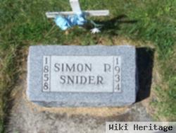 Simon P Snider