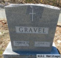 Anne G Gravel