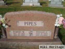 Phyllis E. Davis Pipes