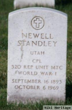 Newell Standley, Jr