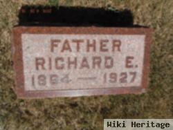 Richard E Nash