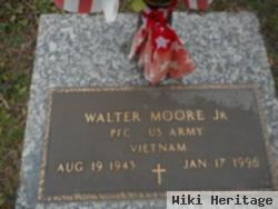 Pfc Walter Moore, Jr