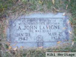 A John Lavigne