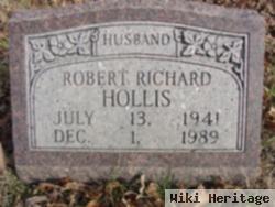 Robert Richard Hollis