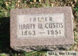 Harry W Custis