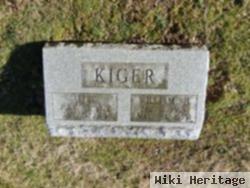 William B Kiger