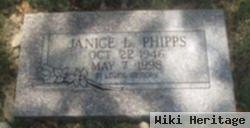 Janice L Phipps