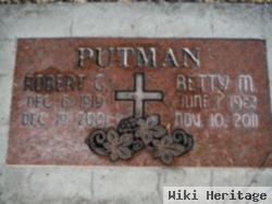 Robert G Putman