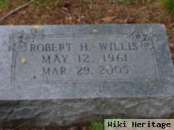 Robert H Willis