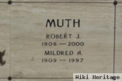 Mildred A Muth