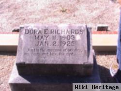 Dora E Richards