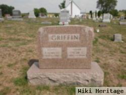 Oscar C Griffin