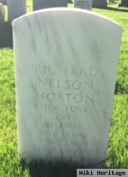 Cpt Richard Nelson "dick" Horton