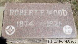 Robert E Wood