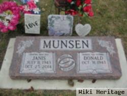 Janis Lee Snover Munsen