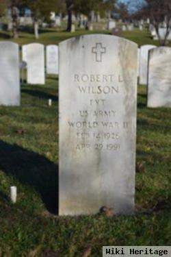 Pvt Robert L Wilson