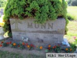 Helen Louise Shafer Munn