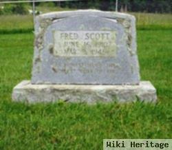 Fred Scott