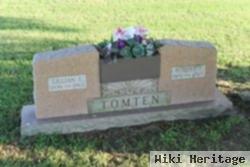 Robert T Tomten, Sr